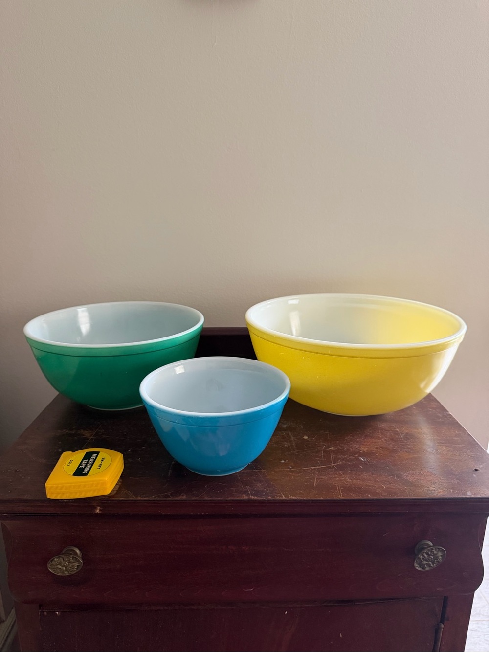 Pyrex Vintage Set Of 3 70’s Mixing Bowl #404 #403 #401 Yellow Green Blue